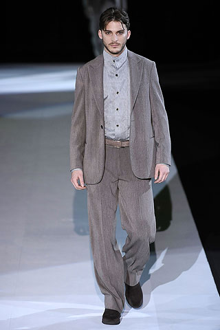 Giorgio Armani / - 2009-2010